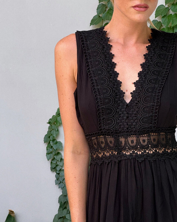 Francoise | Elegant Lace Dress
