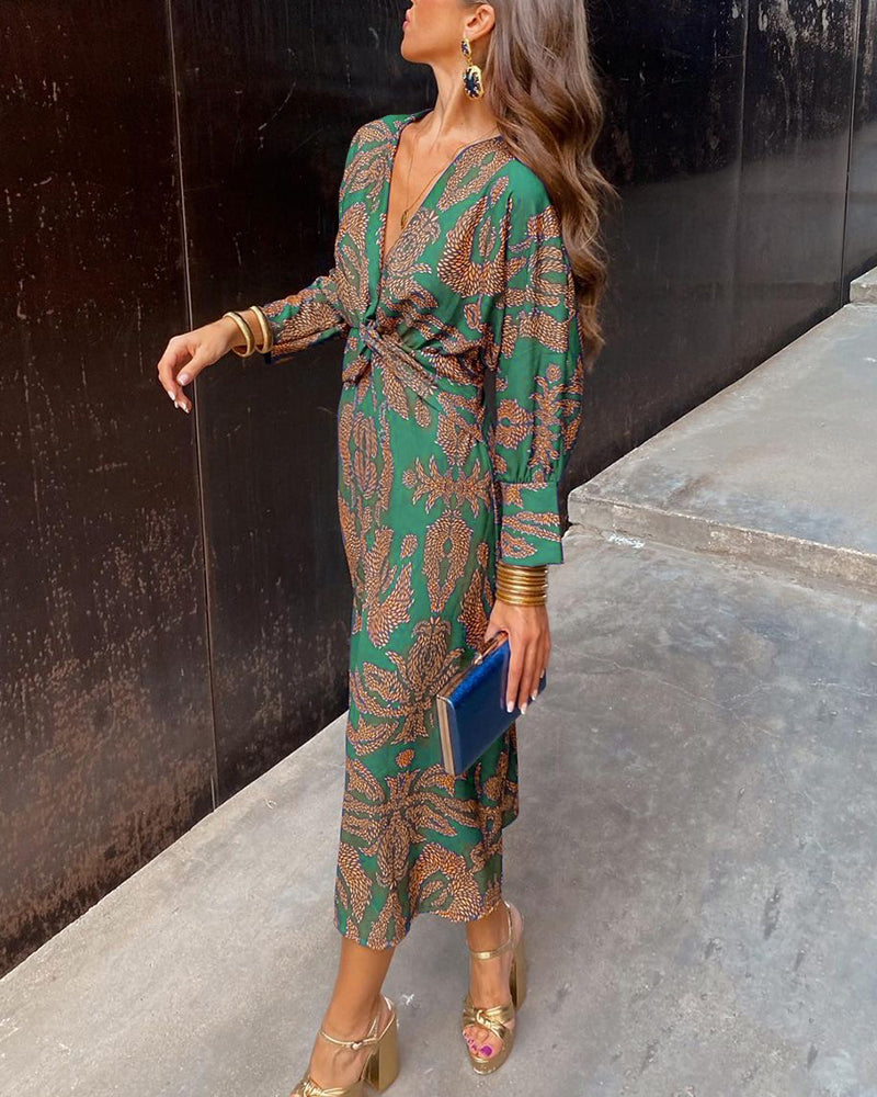 Reign | Sophisticated Dress