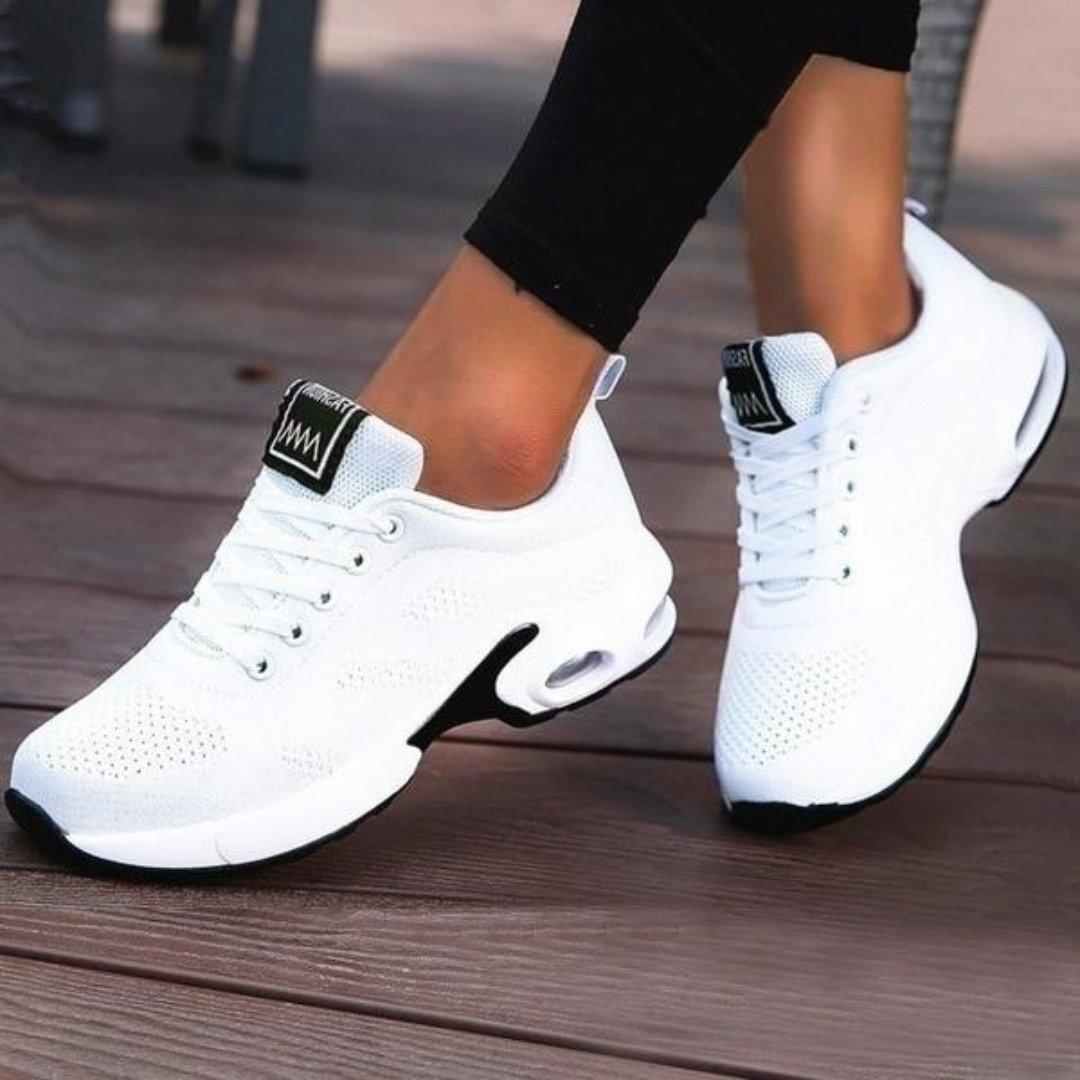 Stella | Orthopedic Walking Shoes