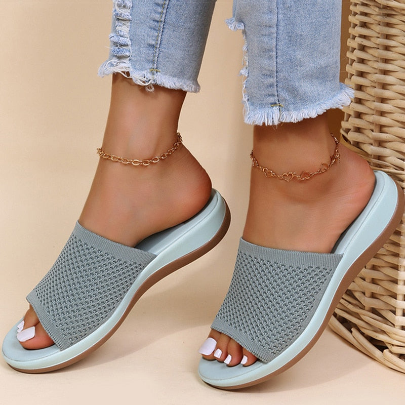 Valeska | Breathable Orthopedic Slides