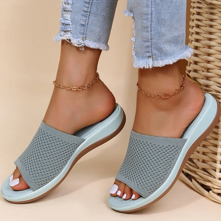 Valeska | Breathable Orthopedic Slides